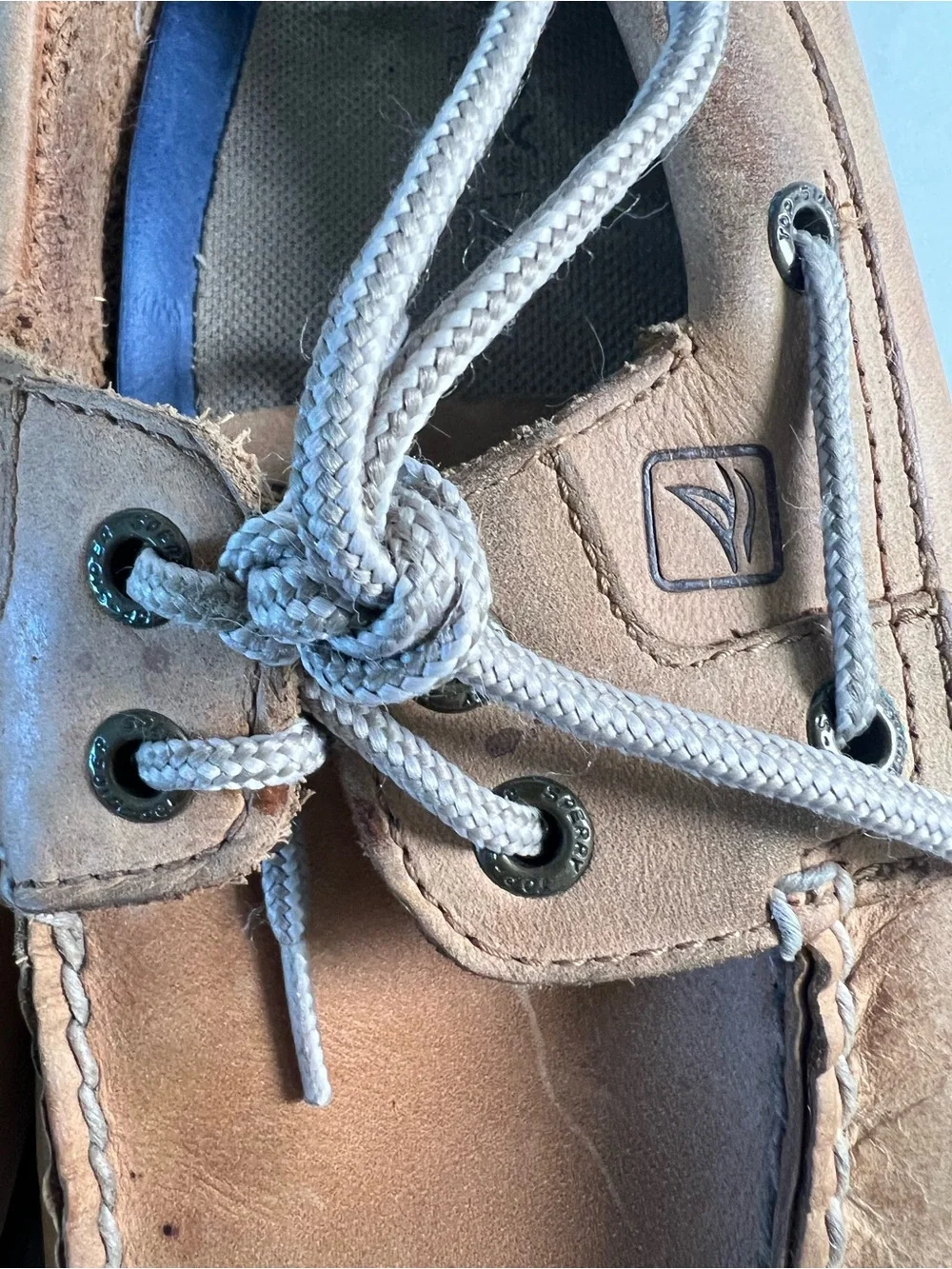 Sperry Authentic Leather Boat Shoe Size 8